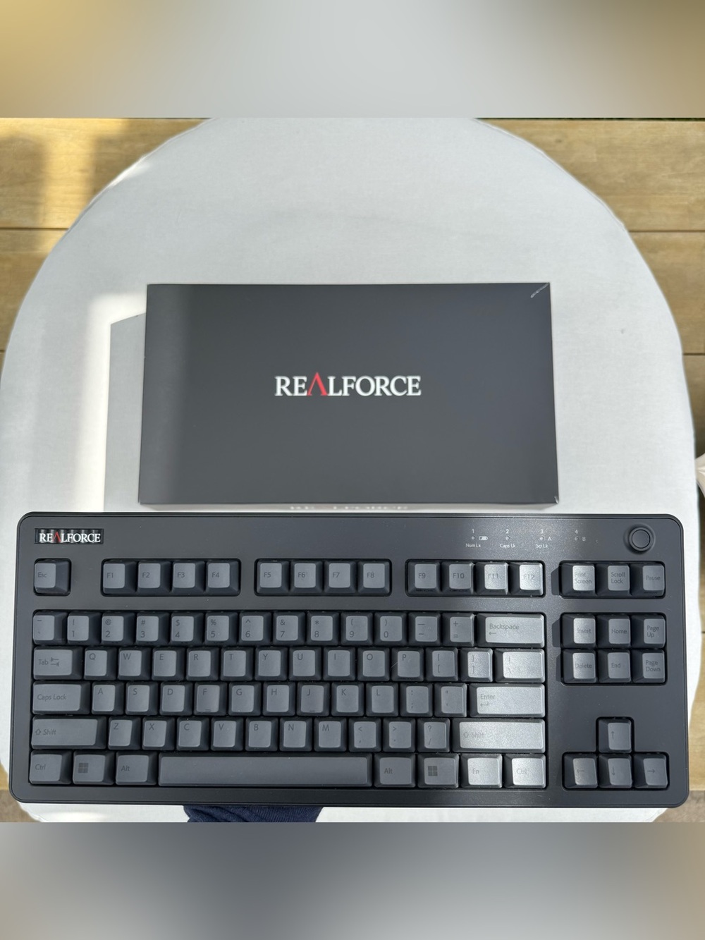 REALFORCE R3 R3HD13 Black Topre 30g Silent Wireless Keyboard 87 Key Complete Box